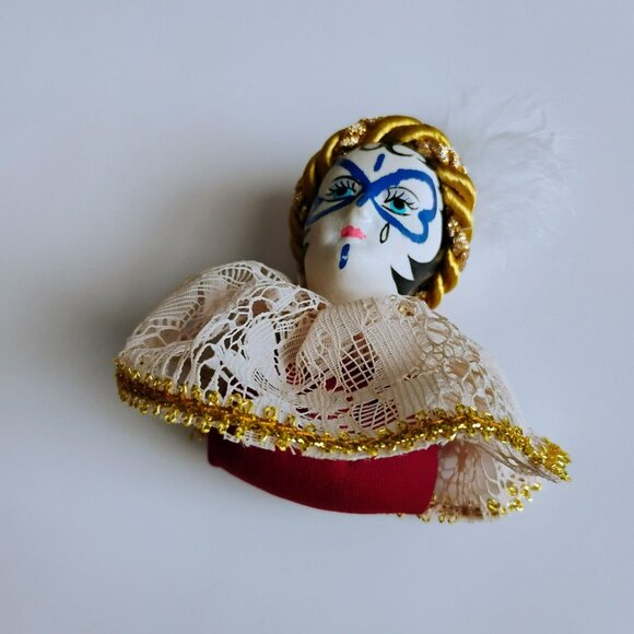 Vintage Porcelain Pierrot Head Ornament, Harlequin Clown Doll Pin Cushion, Lace - Picture 3 of 12